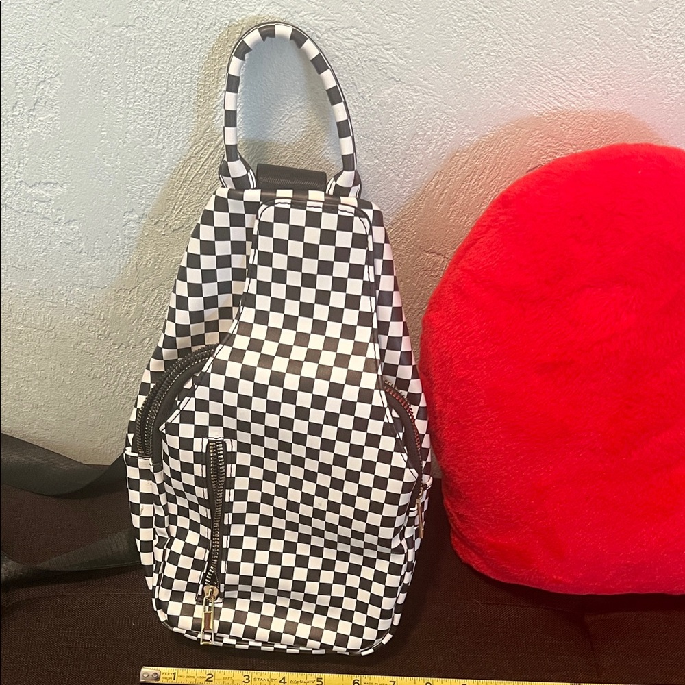 #1440** Checkered Black and White Unisex’s Fanny Body Cross Bag - Picture 4 of 5